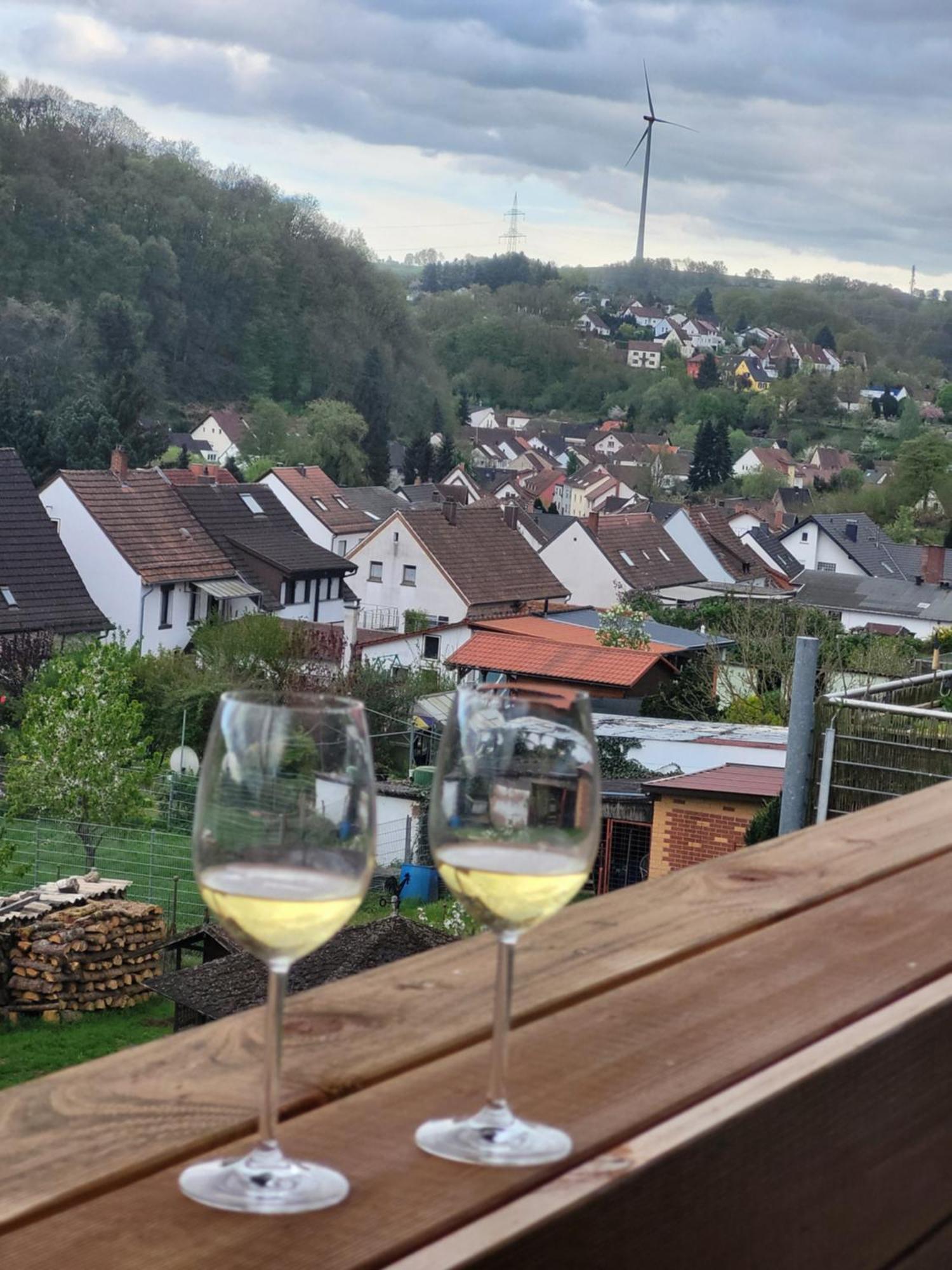 Ferienwohnung Weitblick Uninah Homburg  Buitenkant foto